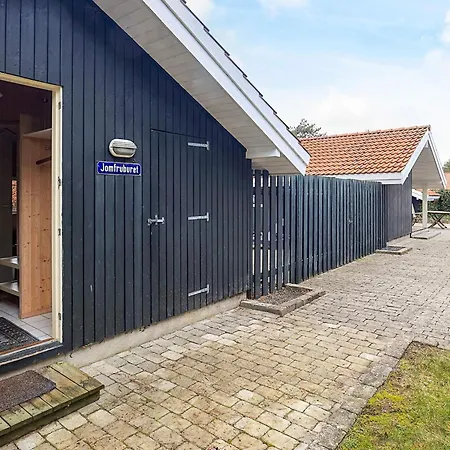 Feriehus 8 Person In